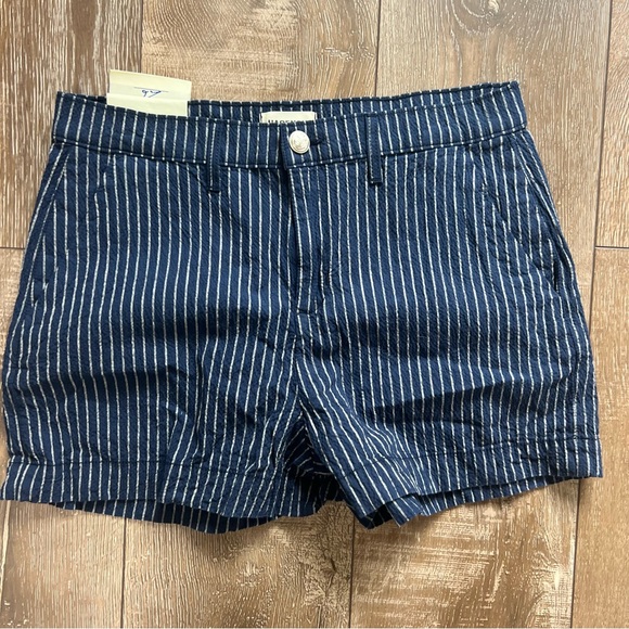 L’AGENCE Jameson Striped High Rise Shorts - Picture 2 of 4